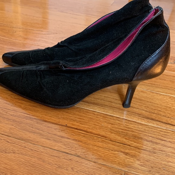 Heels Size 6 - Picture 2 of 5